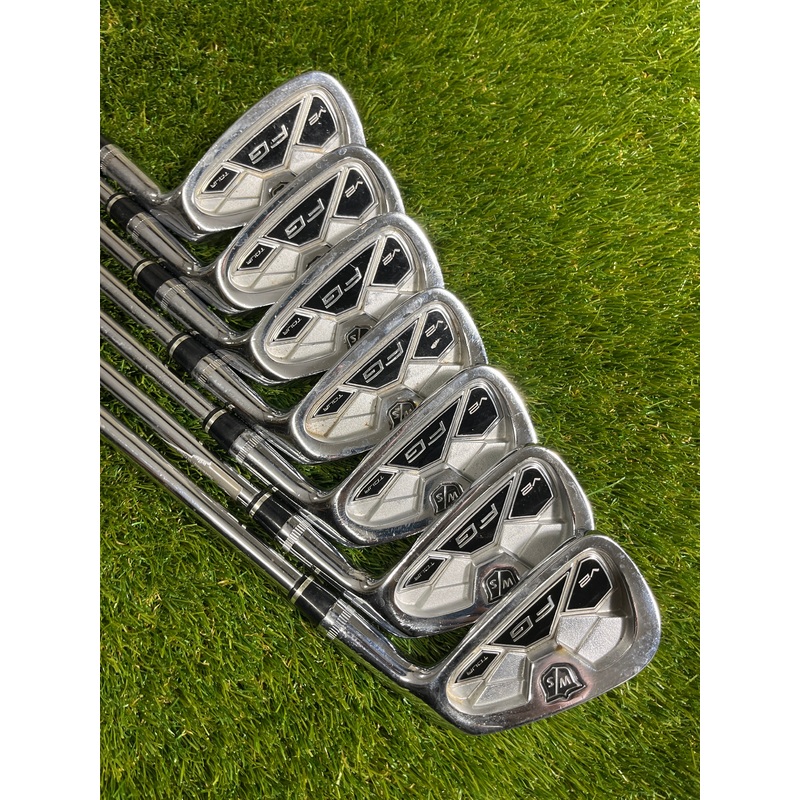 Wilson FG Tour V2 4-PW Irons