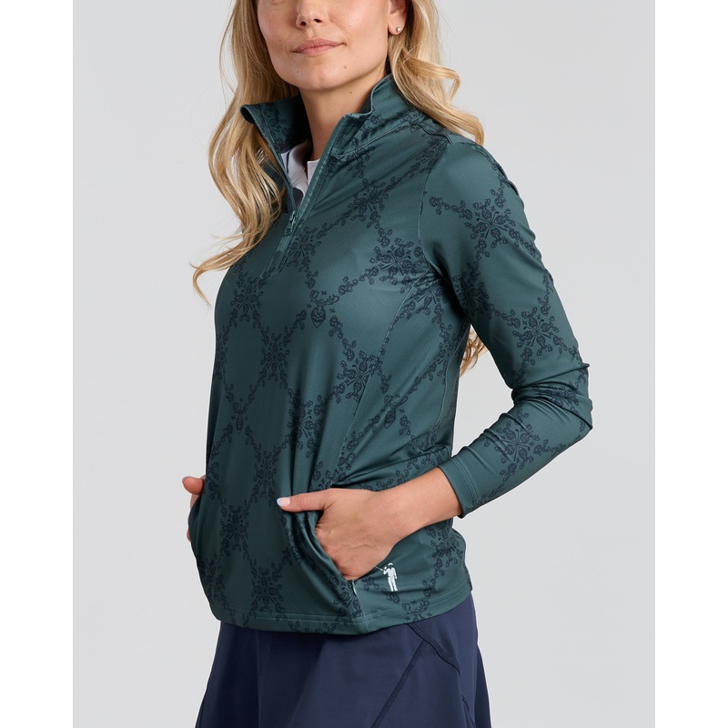 Moose Mulligans Women’s Chip Shot Pocket Pullover