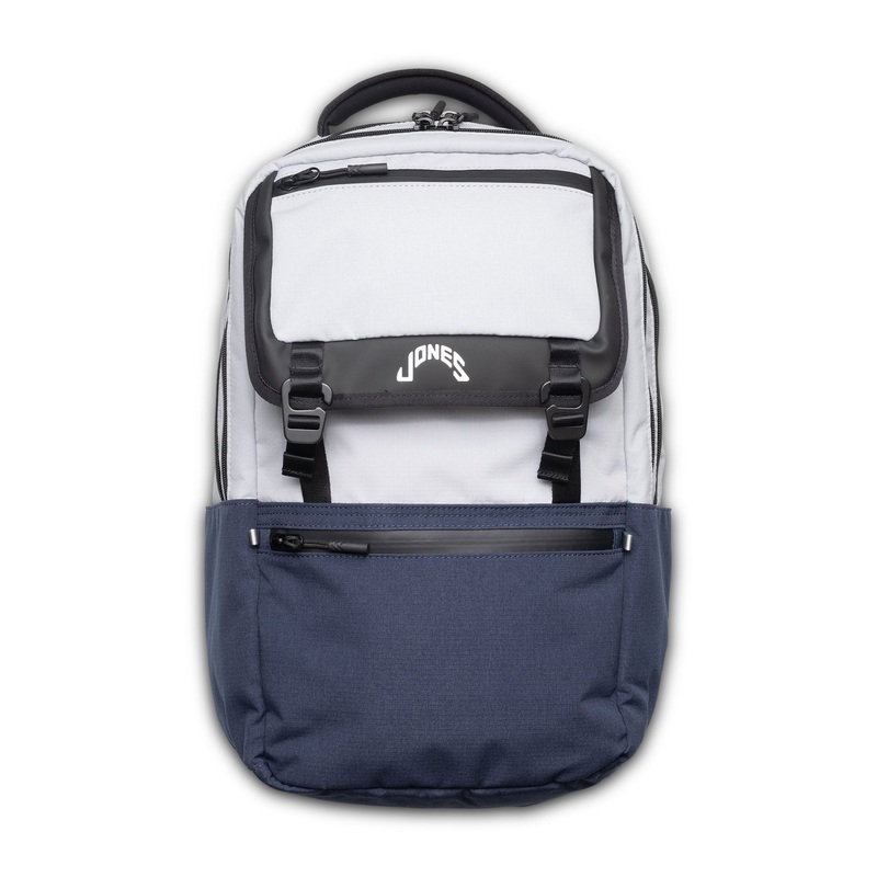 A2 Backpack – Moon Gray/Navy