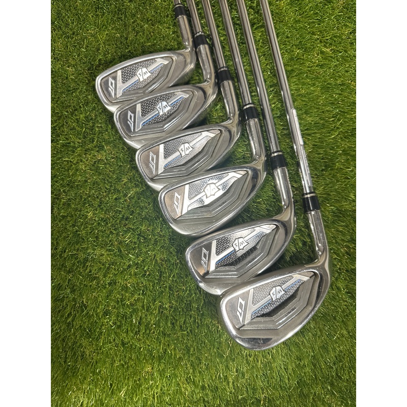 Wilson D7 5-PW Irons
