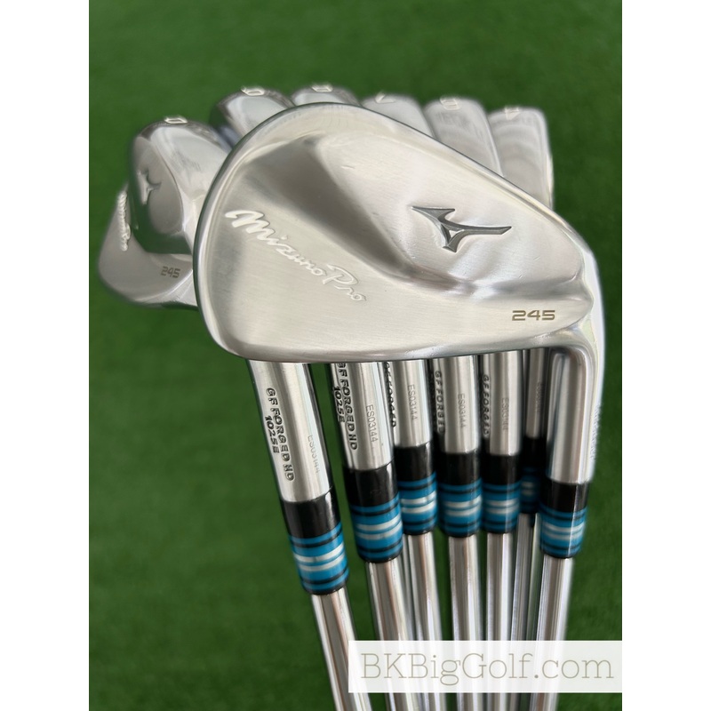 Mizuno Pro 245 Forged Iron Set 4-P / KBS Tour 120 Stiff +1/2