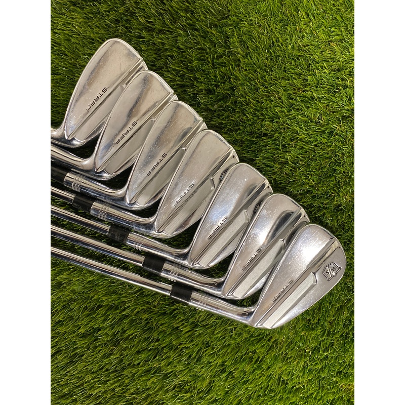 Wilson Staff Model 4-PW Irons