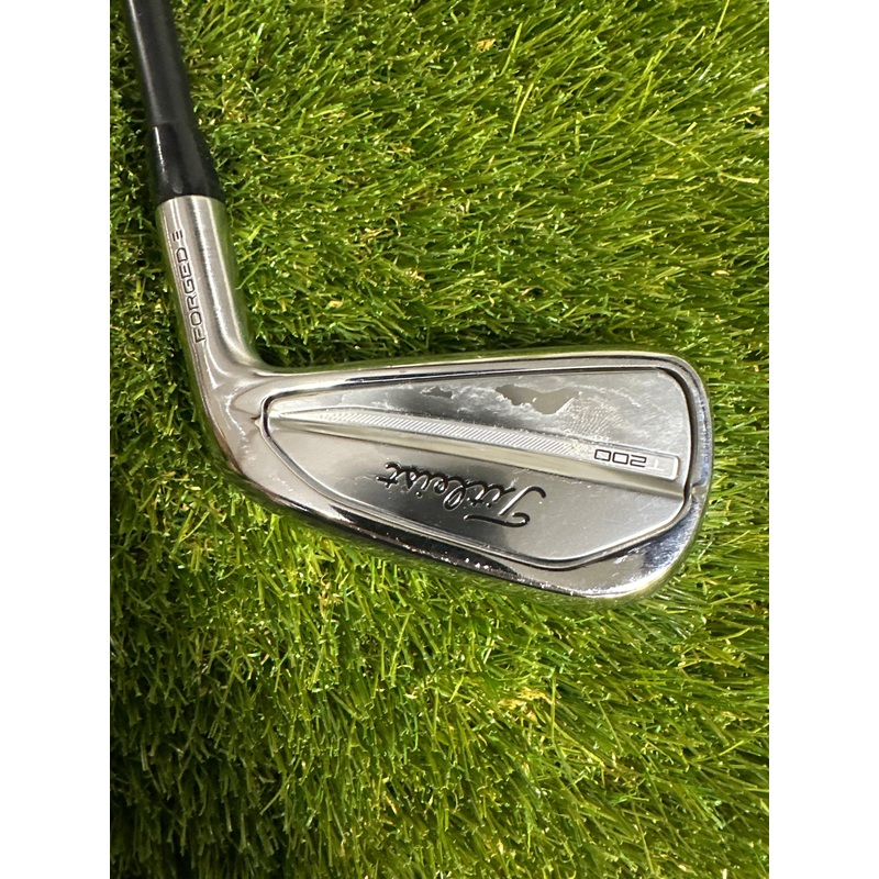 Titleist T200 4 Iron