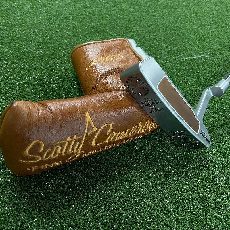 Scotty Cameron Newport 2 Buttonback Golf Putter – Limited Edition