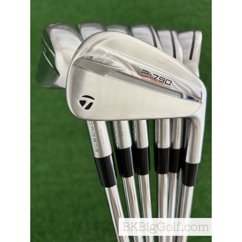 Taylormade P790 25 Forged Iron Set 4-P / KBS Tour Lite Regular
