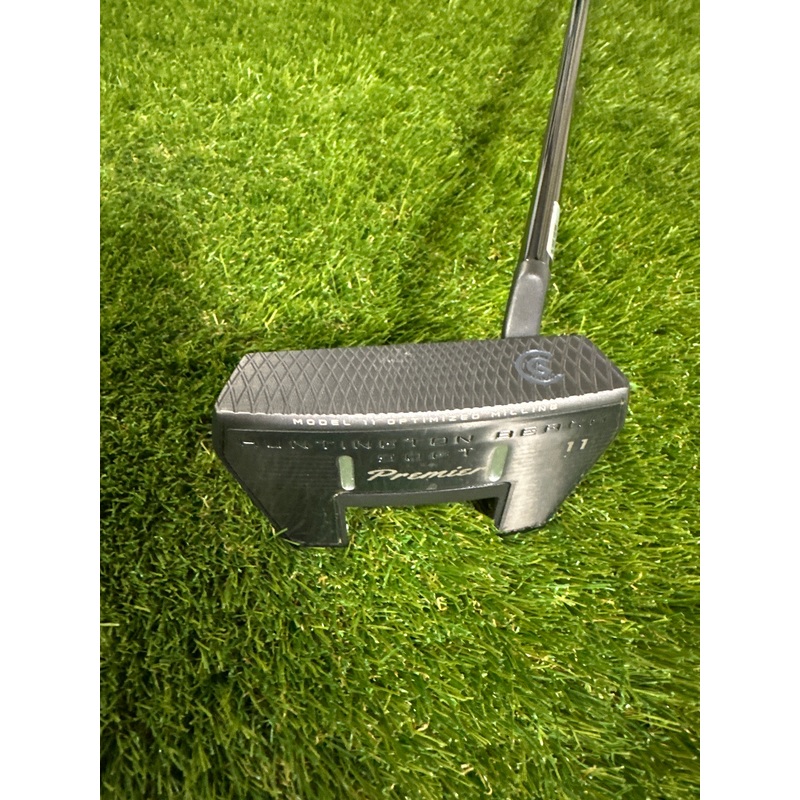 Cleveland Huntington Beach Soft 11 Premier 34″ Putter