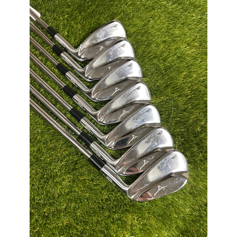 Mizuno Pro 221 4-PW Irons