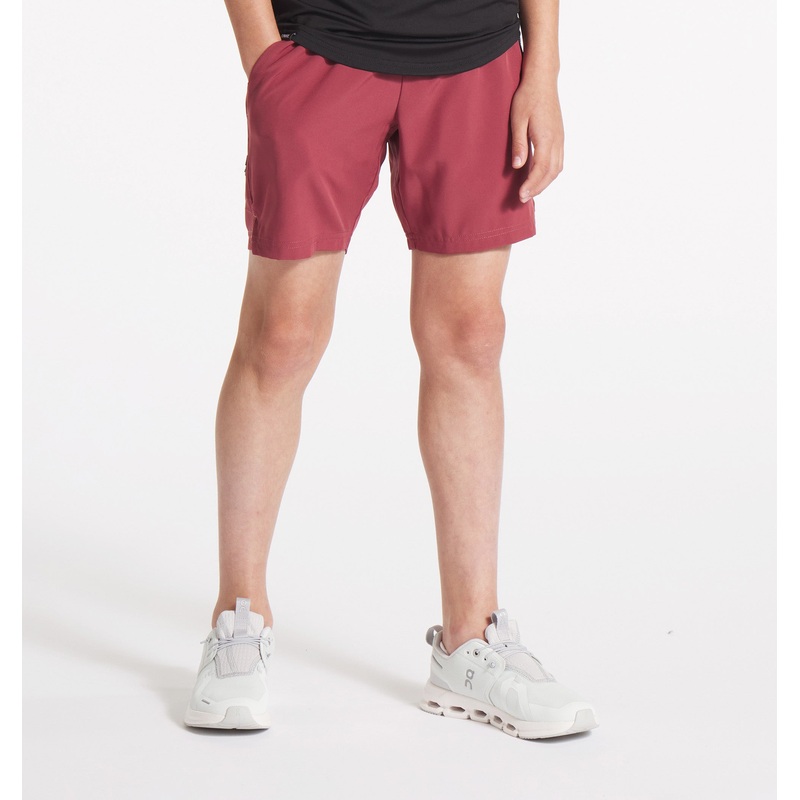 UNRL Youth Stride Short [7.5″]