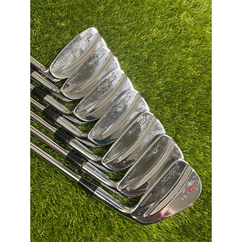 Titleist 695MB 3-9 Irons