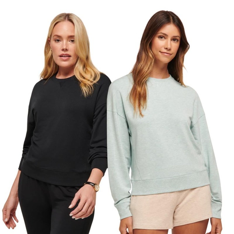 TravisMathew Women’s Cloud Terry Crew Pullover 24